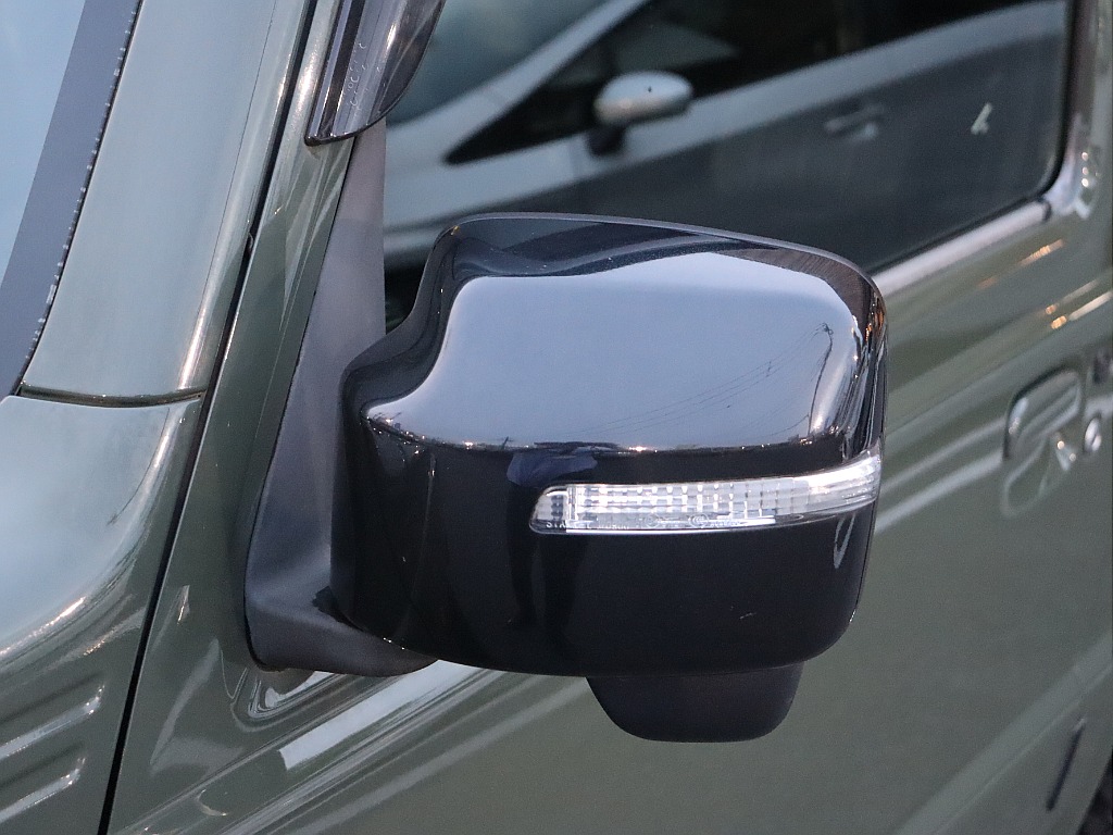 サイドターンランプ付サイドミラー！