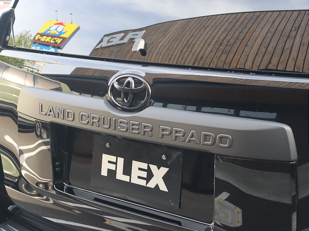 リアガーニッシュマッドブラック！