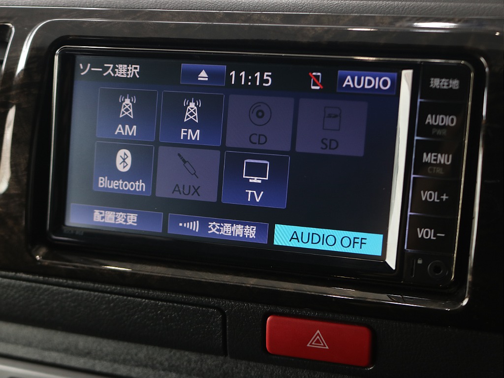 ナビは純正7インチナビ装着済みです♪♪