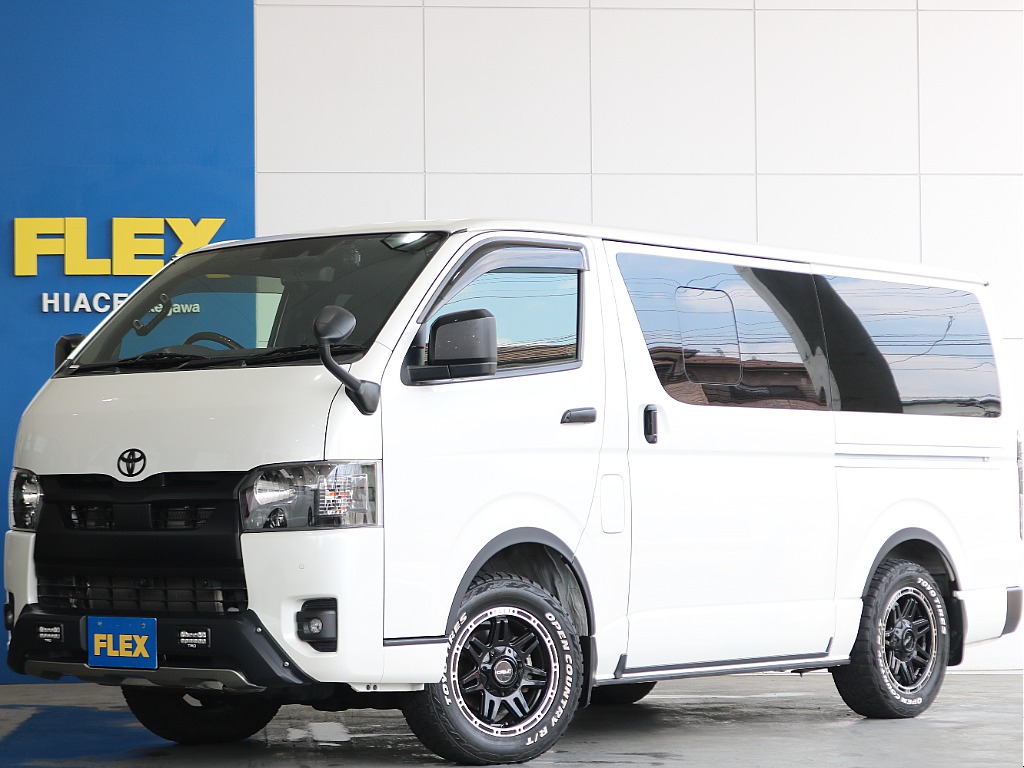 トヨタ&nbsp;ハイエースバン&nbsp;5D2.8DTスーパーGLダークプライムⅡL 4WD&nbsp;&nbsp;埼玉県