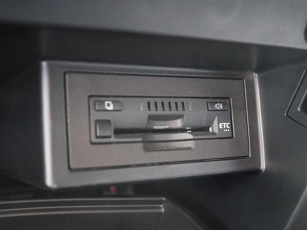 ビルトインタイプのETC車載器！