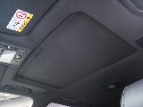 サンルーフ標準装備！