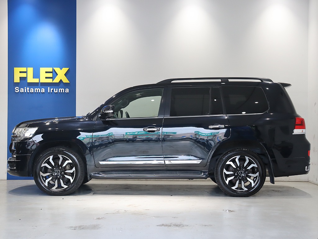 国内フルサイズSUV☆