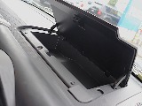 ダッシュボードに小物入れもあります♪