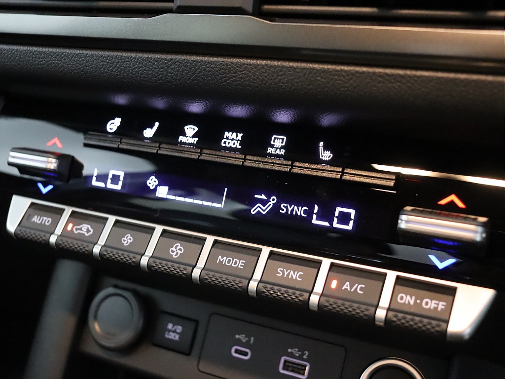 三菱&nbsp;トライトン&nbsp;2.4DT GSR 4WD&nbsp;&nbsp;埼玉県の詳細画像&nbsp;その20