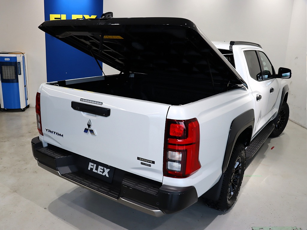 三菱&nbsp;トライトン&nbsp;2.4DT GSR 4WD&nbsp;&nbsp;埼玉県の詳細画像&nbsp;その7