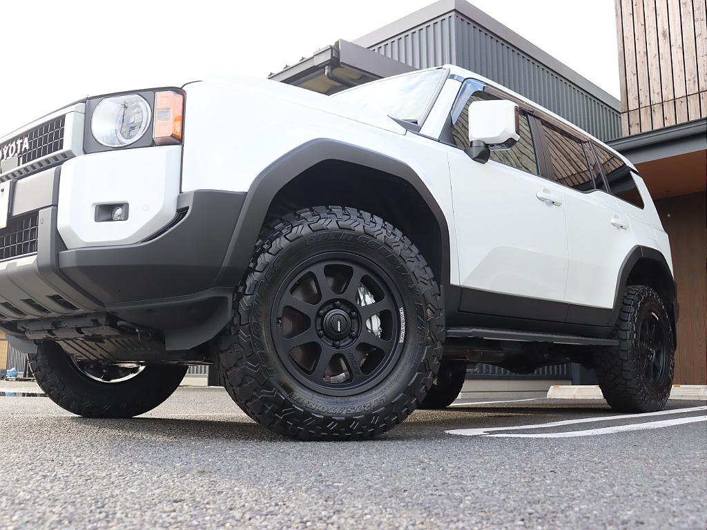 トヨタ&nbsp;ランドクルーザー250&nbsp;2.8VXディーゼルターボ 4WD&nbsp;RAYS18インチAW&nbsp;埼玉県の詳細画像&nbsp;その4