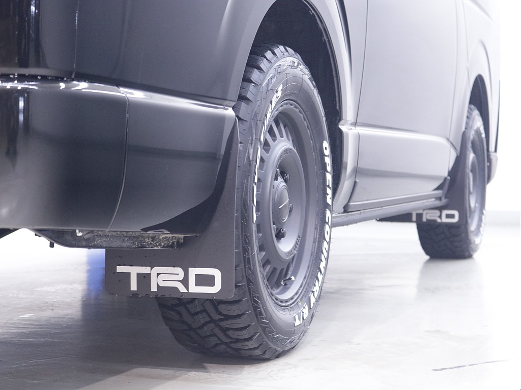 TOYOTA　TRDマッドフラップ！