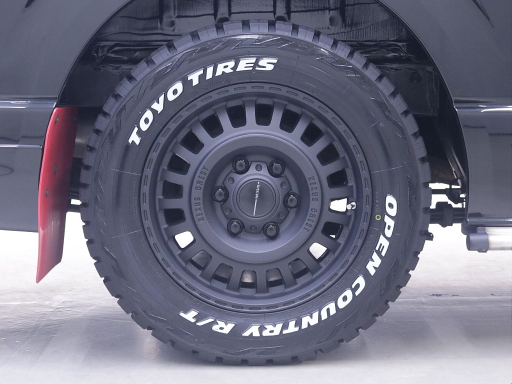 NEXUS CREST DESERT BLACK　16in・TOYO　オープンカントリータイヤ 16in