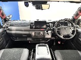 トヨタ ハイエースバン(13枚目)
