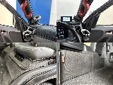 トヨタ ハイエースバン(10枚目)