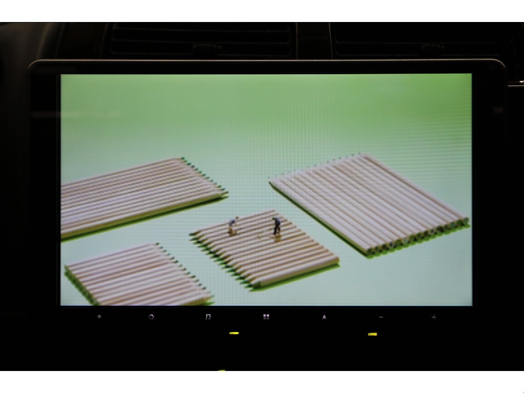 新品カロッツェリア９インチフローティングナビ☆新品バックカメラ☆