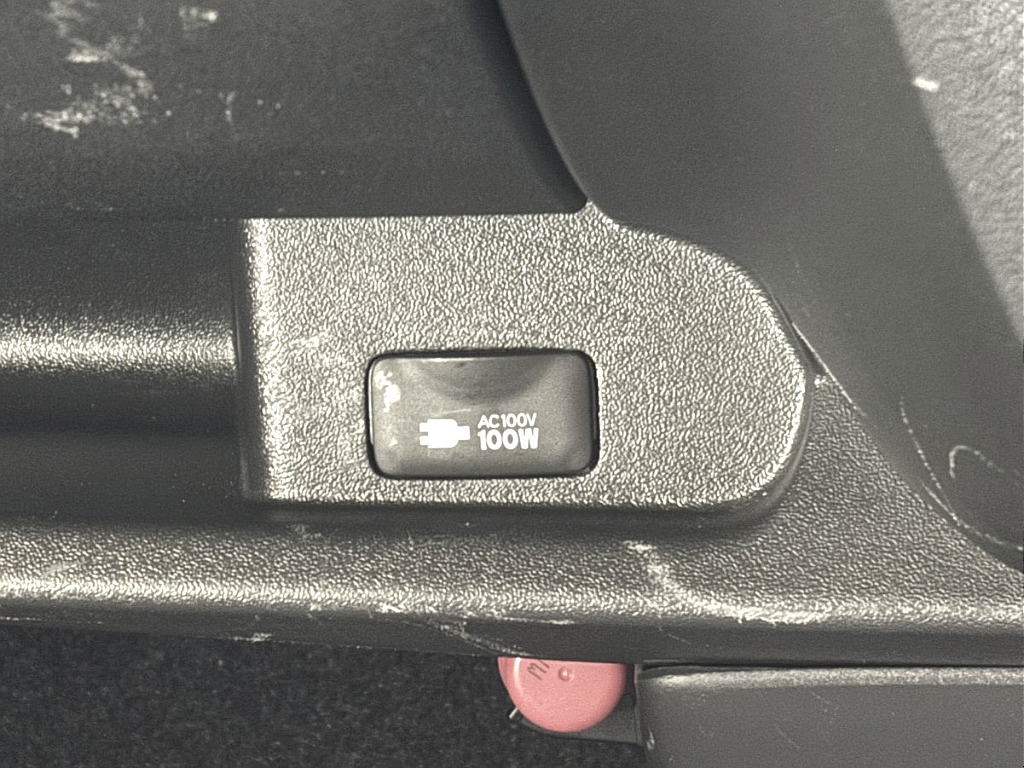 100Vコンセントつき！