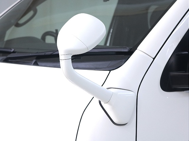 ガッツミラーボディ同色！