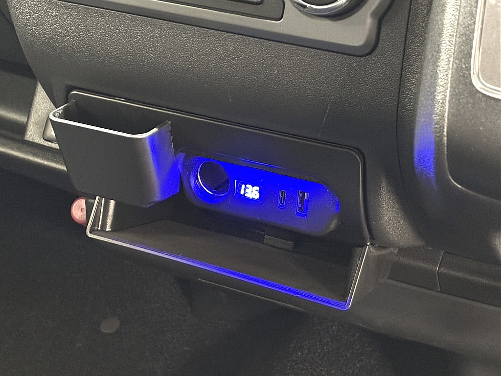 USB＆タイプC充電可能！