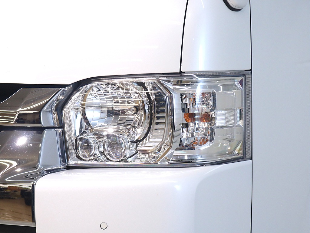 LEDヘッドランプ