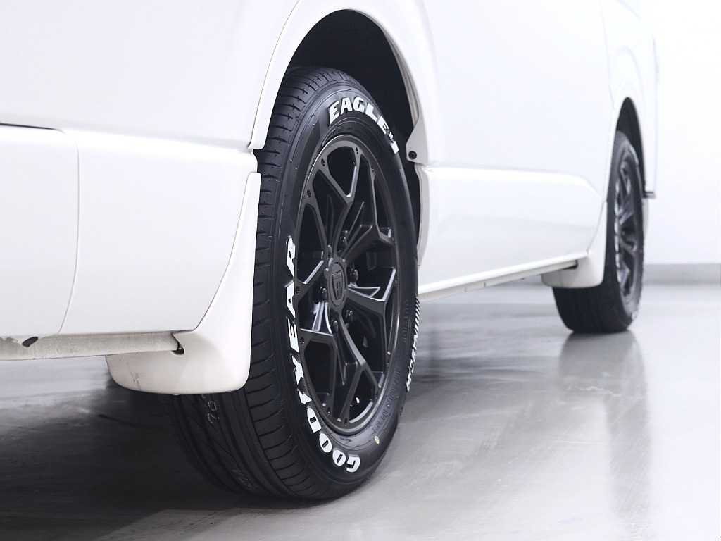 マッドフラップつき