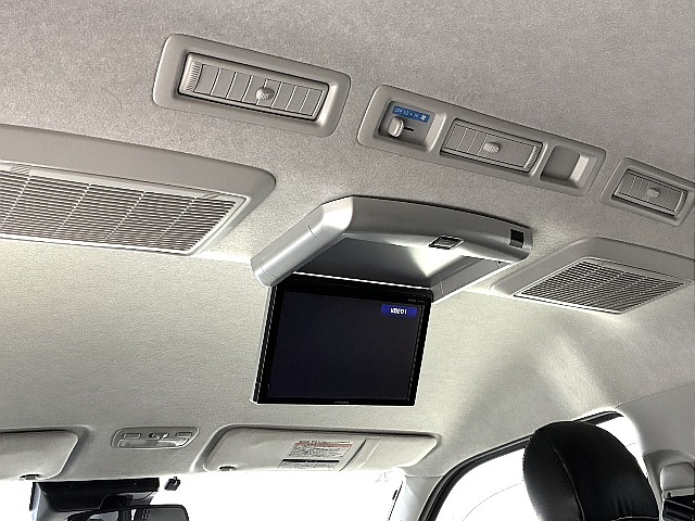 後席モニターつき♪