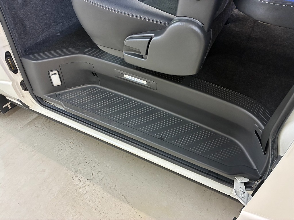 トヨタ ハイエースバン(45枚目)