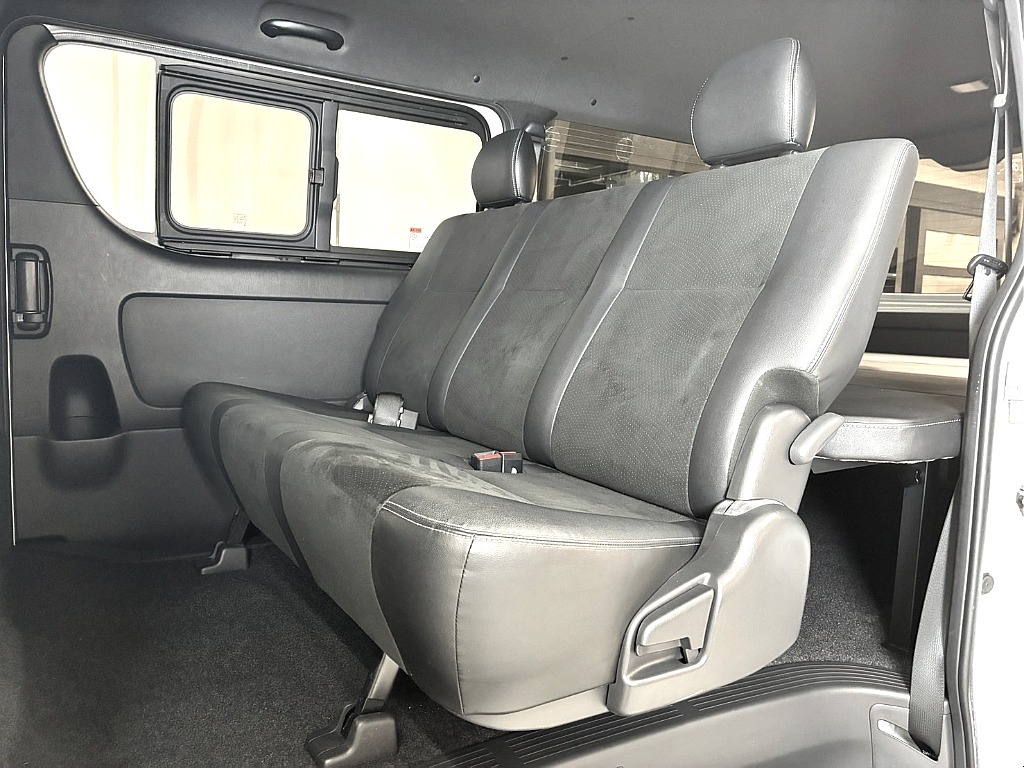 トヨタ ハイエースバン(47枚目)