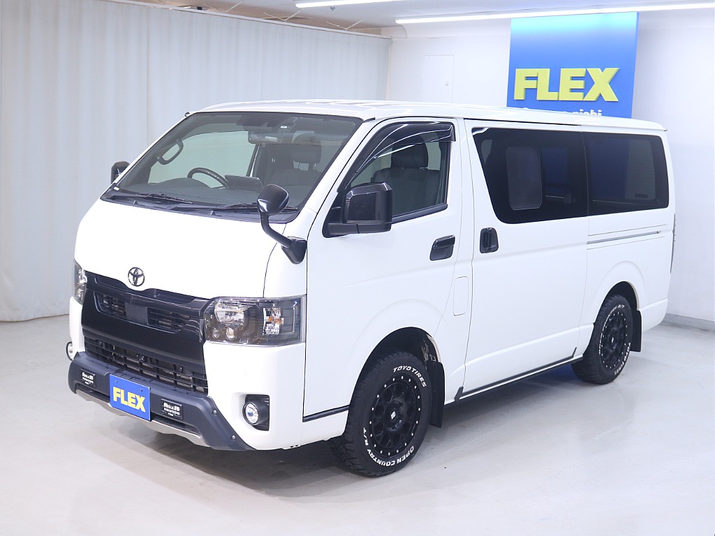 トヨタ ハイエースバン(6枚目)