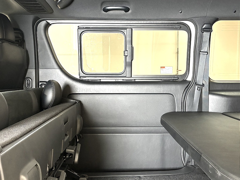 トヨタ ハイエースバン(54枚目)