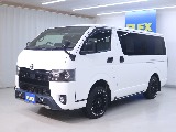 トヨタ ハイエースバン(7枚目)