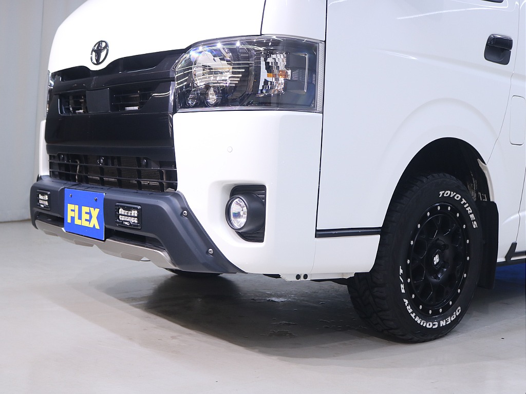 トヨタ ハイエースバン(10枚目)