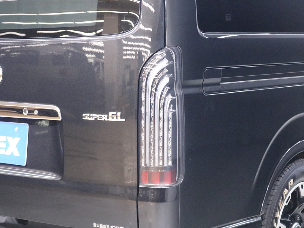 FLEXオ　煌ブラック　LEDテールランプ！