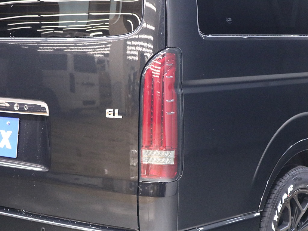 FLEX　アルティメットLEDテールランプ