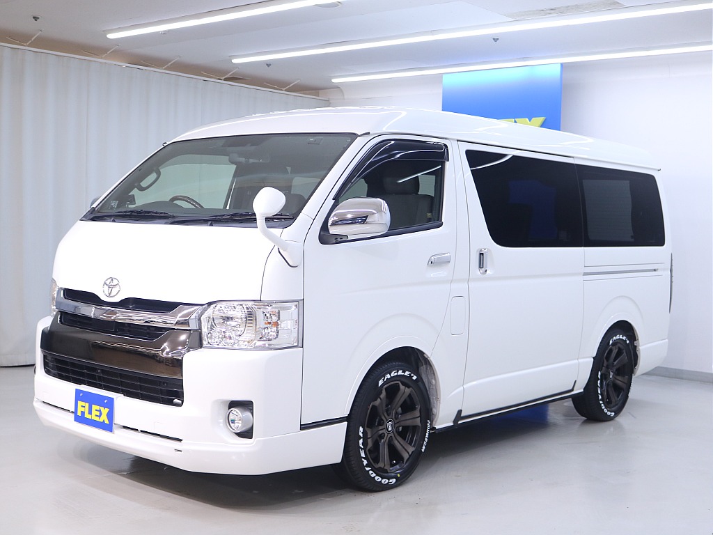 トヨタ ハイエースバン(15枚目)