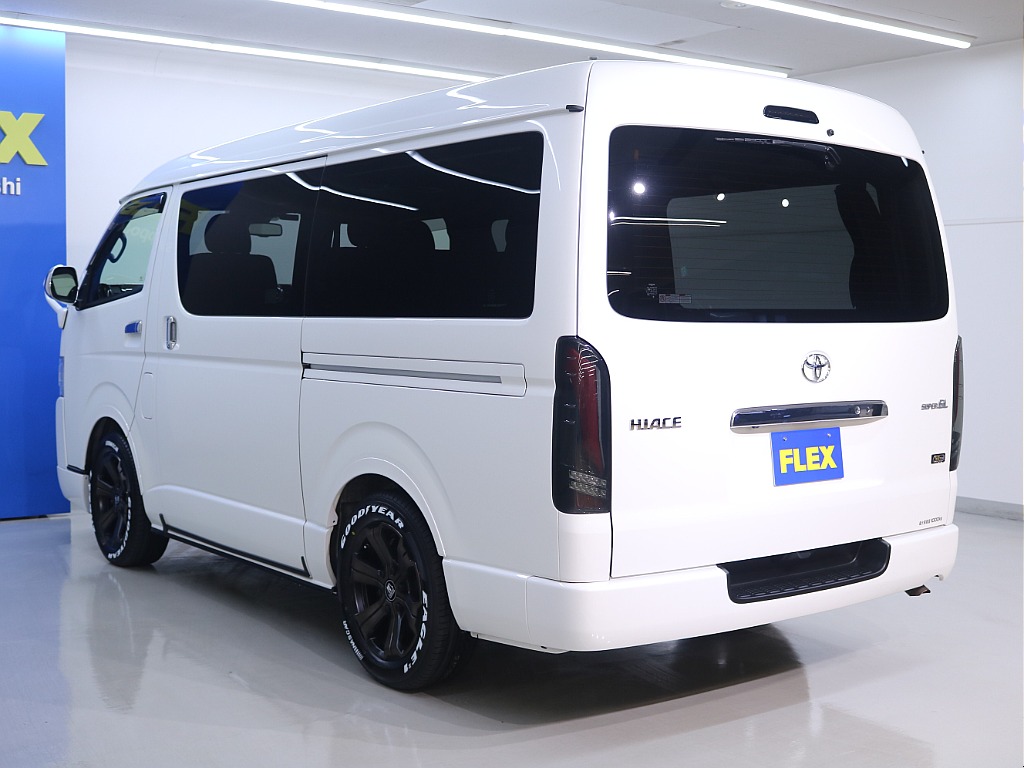 トヨタ ハイエースバン(21枚目)