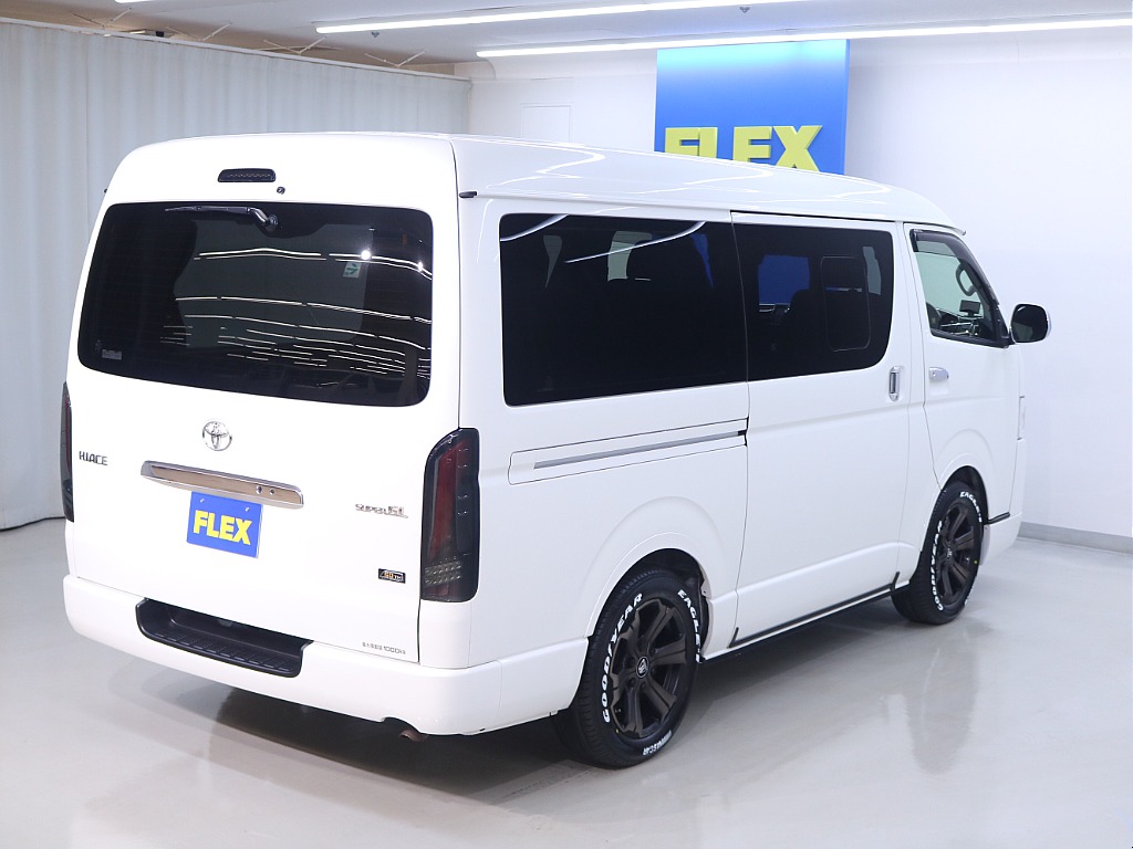 トヨタ ハイエースバン(25枚目)