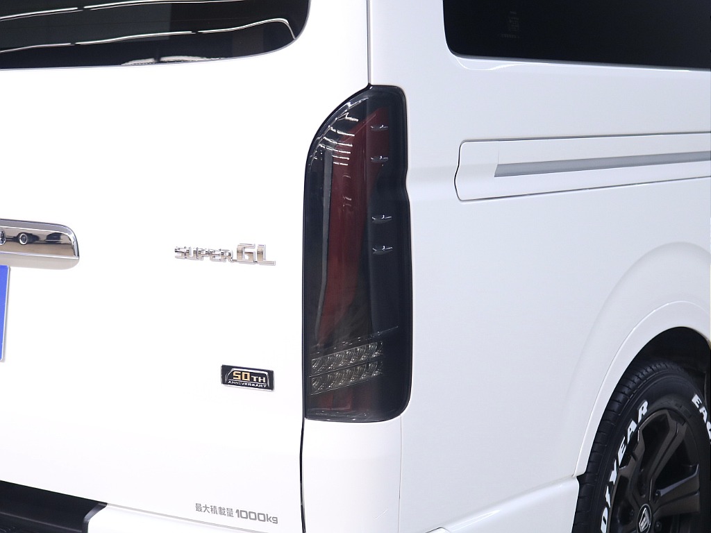 トヨタ ハイエースバン(26枚目)