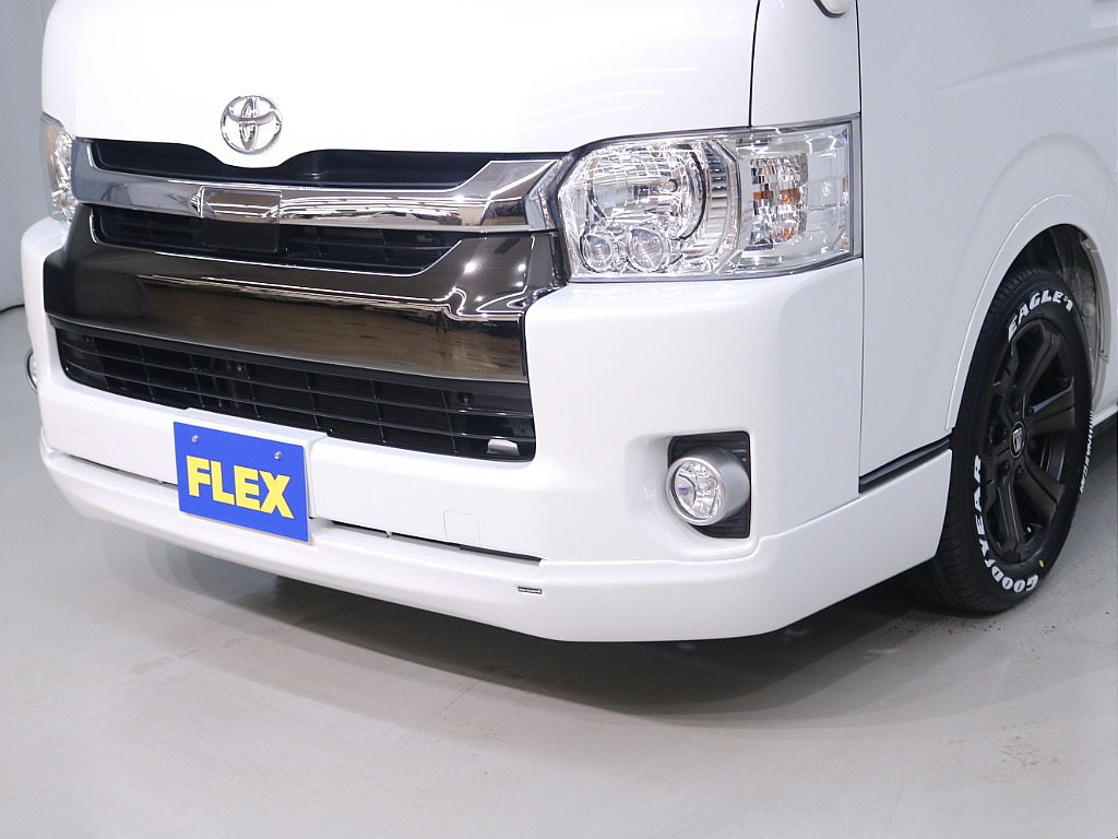 トヨタ ハイエースバン(8枚目)