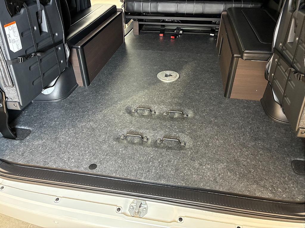 フローリング済み！