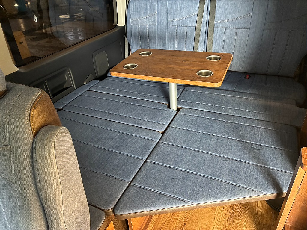 オシャレなデニム生地を採用！大人気内装架装Ver1．５が入庫しました♪