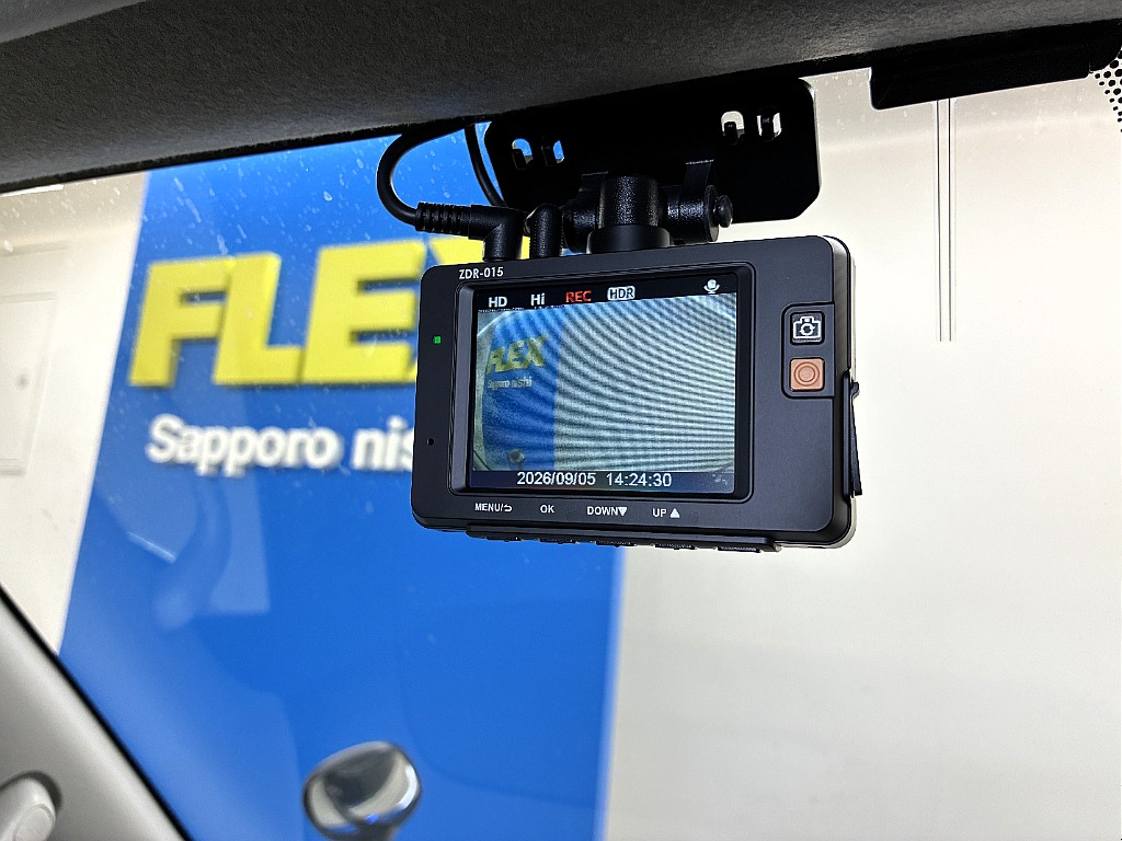 トヨタ&nbsp;ハイエースバン&nbsp;5D2.8DTスーパーGLダークプライムL 4WD&nbsp;8ナンバー工作車！&nbsp;北海道の詳細画像&nbsp;その7