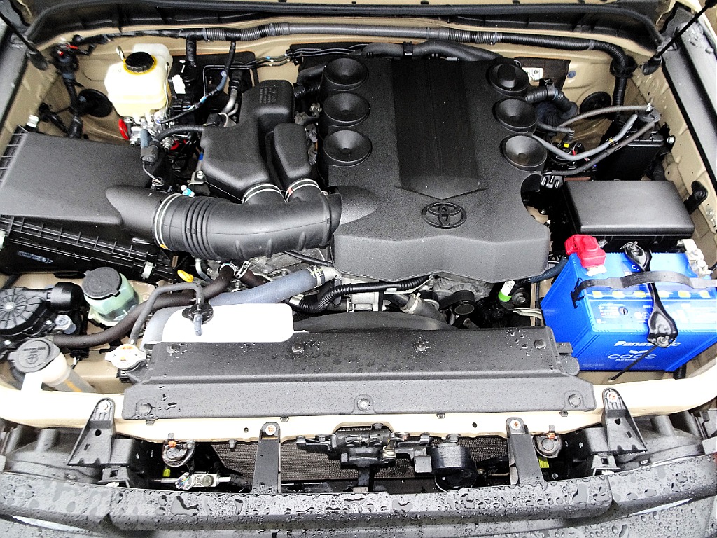 トヨタ FJクルーザー 4.0 4WD 各部ブラック塗装ルーフラック＆リアラダー 岡山県の詳細画像 その12