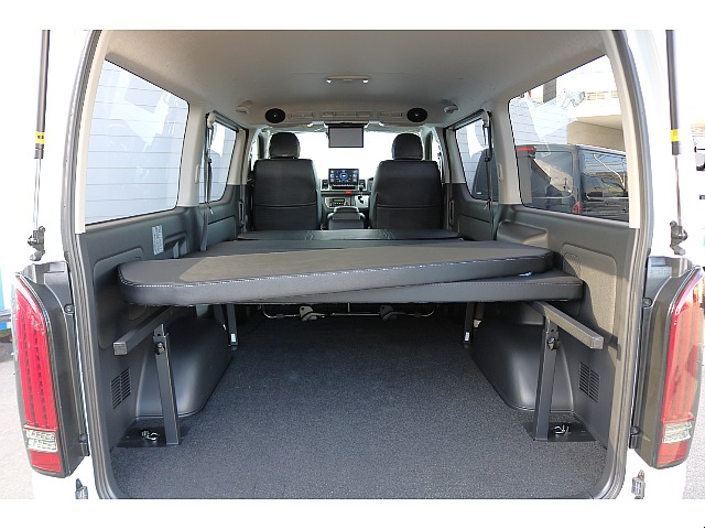 【ディーゼル４WD】アルパインツインモニター天井スピーカー＆FLEX足回りキットインストール済み