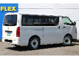 トヨタ ハイエースバン(6枚目)
