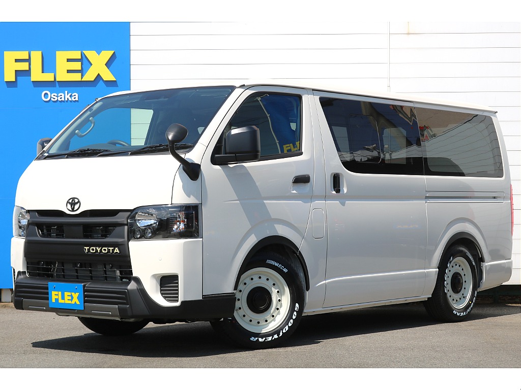トヨタ ハイエースバン(1枚目)