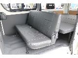 トヨタ ハイエースバン(3枚目)