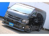 外装は目を引くブラックエディション仕様♪