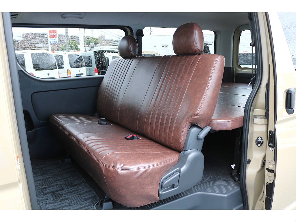 KNOT RECORDSシートカバー装着済み♪ベットキットと同色で統一感◎