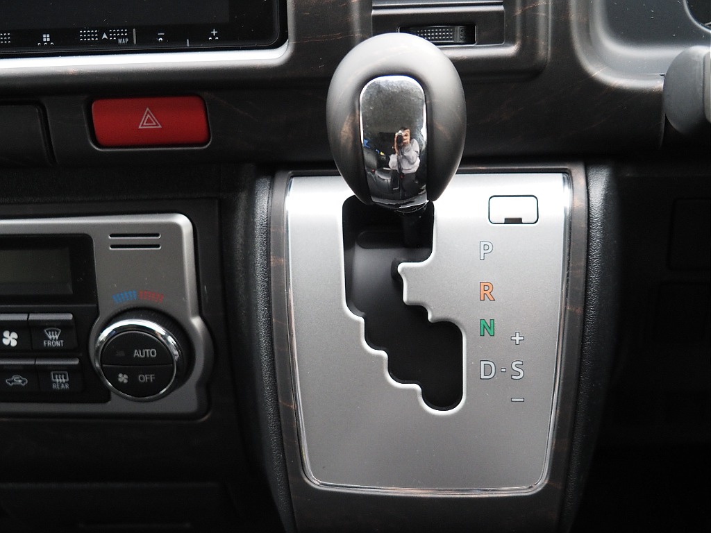 【R5年式/ワゴンGL/2.7Lガソリン2WD/スタンダードシート】FLEXカスタム満載の１台♪【全国納車可能】