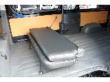 【厳選仕入れ】H27年式　ハイエース　スーパーロングバン　ガソリン　２WD　Renoca角目フェイス