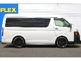 内装にはＢＩＧＸ１１インチナビと12.8インチ後席モニターも 搭載されており快適なドライブが可能です♪