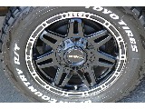 足元にはDelf04 16インチホイールをチョイス！