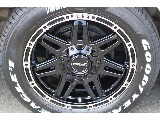 足元にはDelf04　17インチAWをチョイス♪